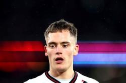 NG大舞台关于赛前体能课后，勒沃库森再遭质疑备战英超，气氛紧张，赛程密集仍需轮换的信息